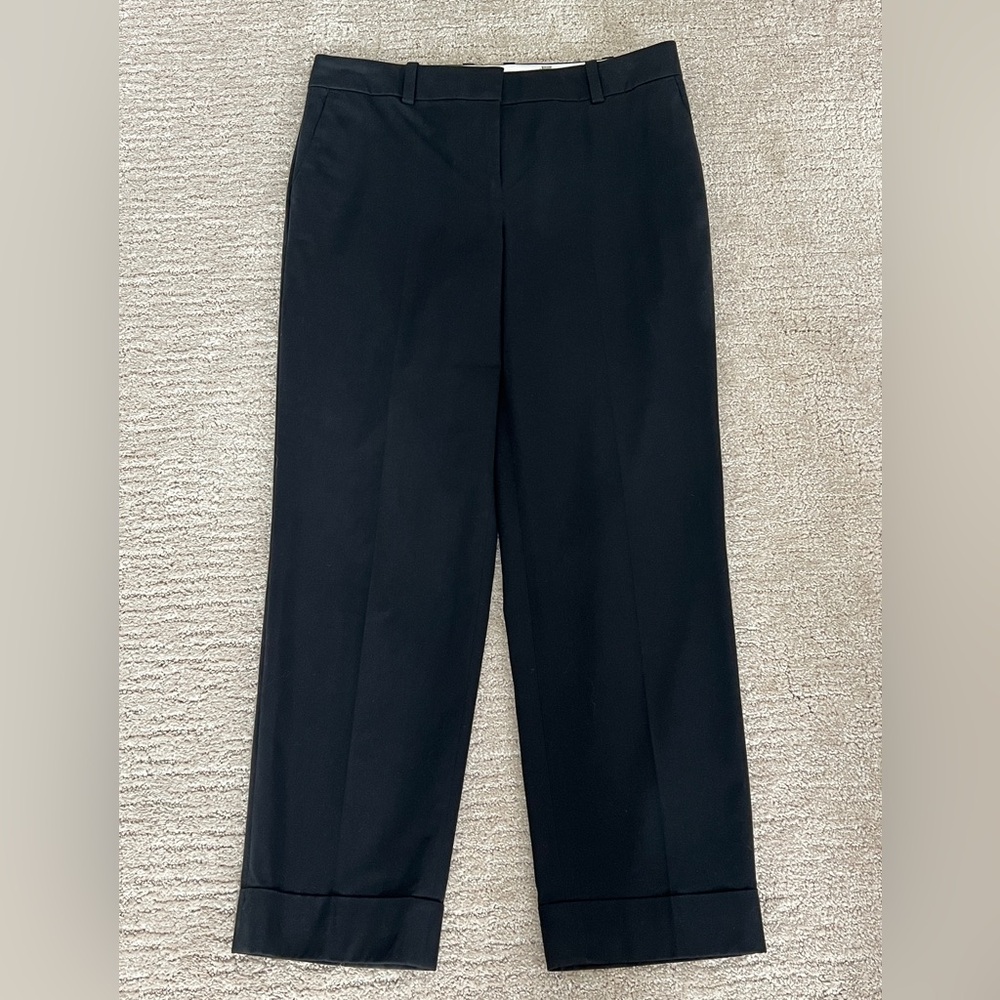 Ann Taylor Cropped Pant, Size 4
